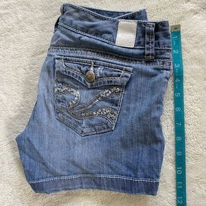 Light wash shorts